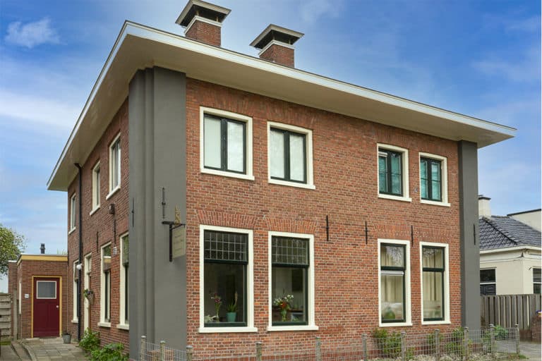 De Hooge Wierde - Hoofdfoto